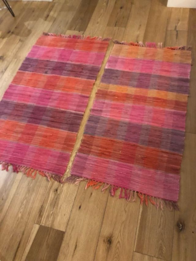 alfombras pie de cama, baño