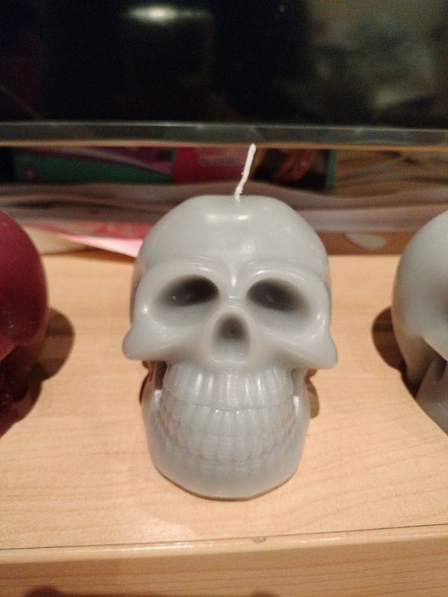 Vela calavera, skull