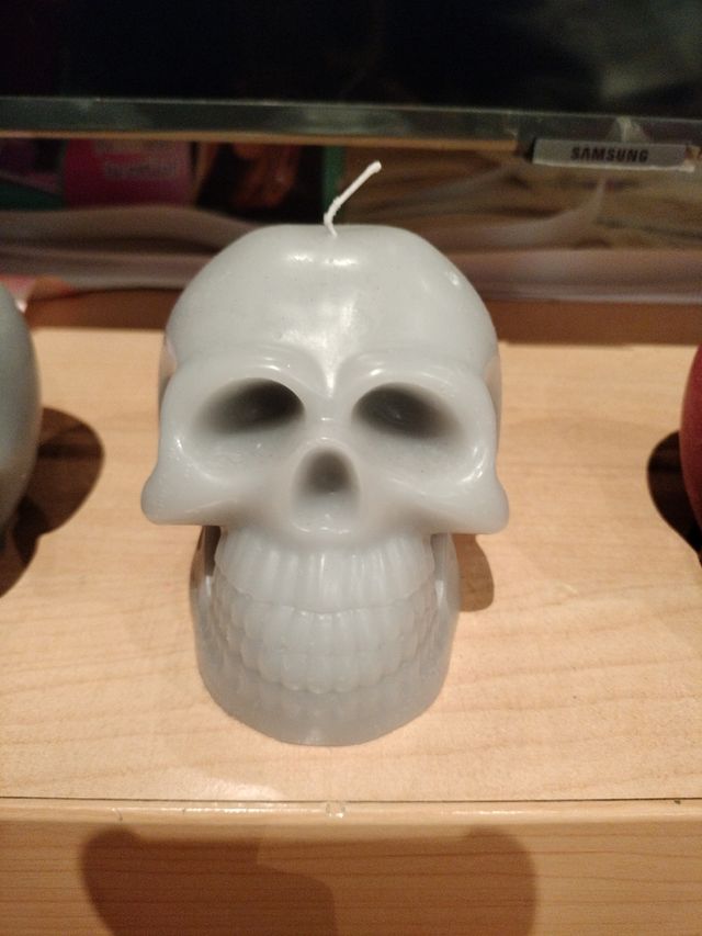 Vela calavera, skull