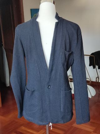 Giacca uomo blu. Zara. M