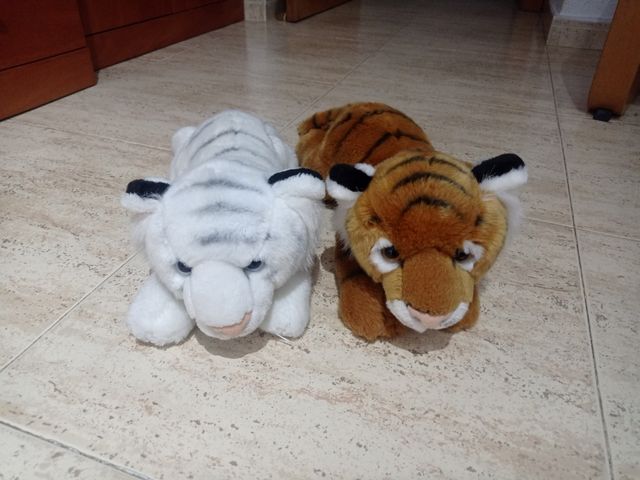 Peluches