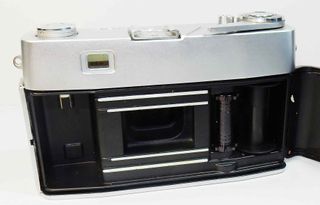 1109-Camara PETRI 7 - de telemetro - 35 mm