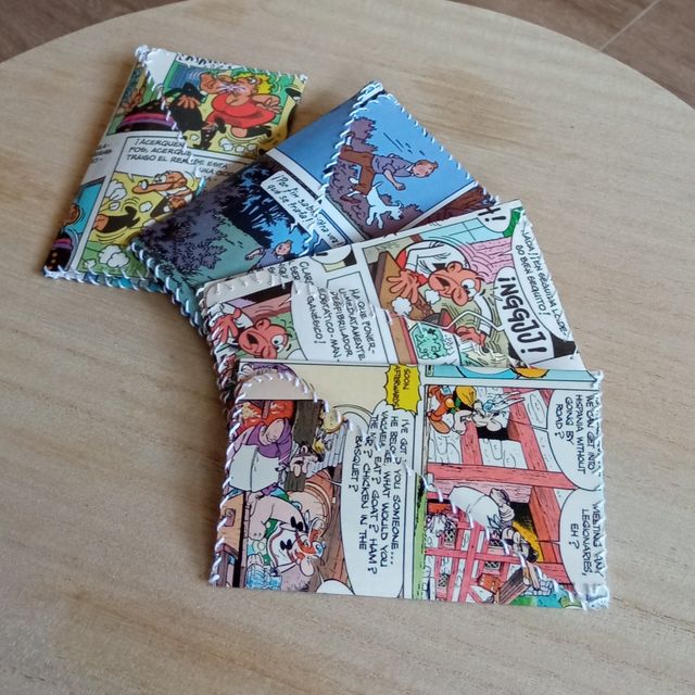 TARJETERO DE COMIC 2