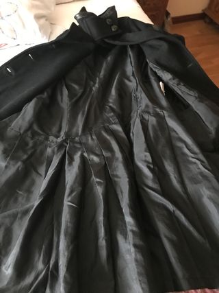 Abrigo de lana en negro marca Salsa
