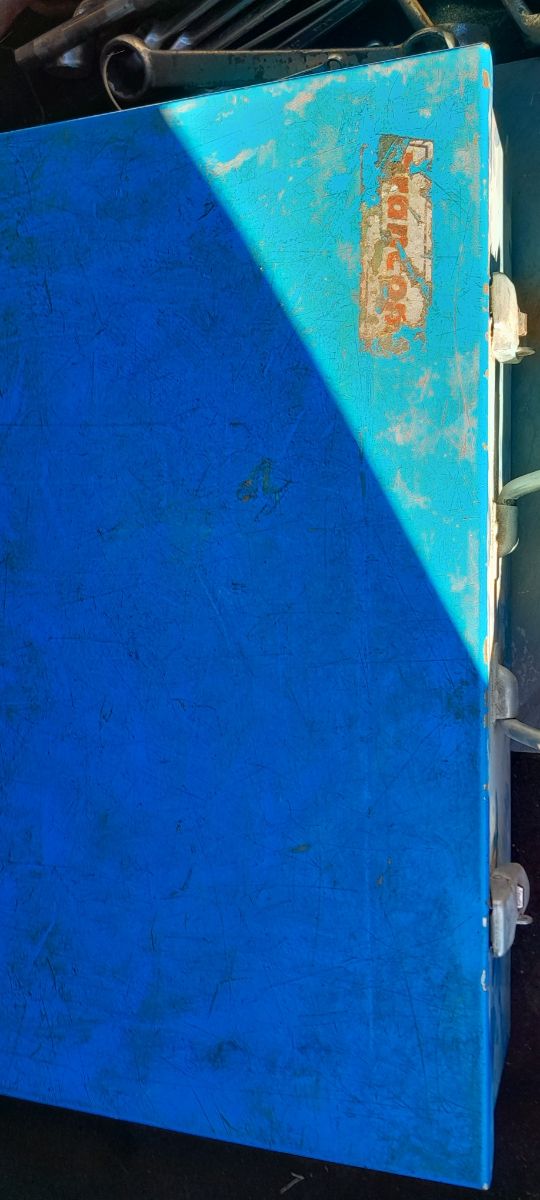 AMOLADORA RECTA METABO.