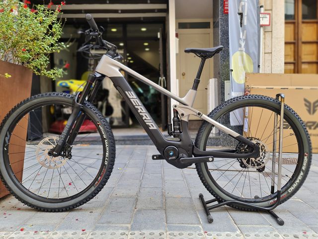 LIQUIDACION EBIKE!! BERRIA MAKO HYBRID GT6 Talla M