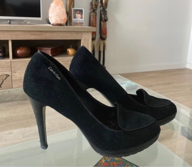 Zapatos negros de tacón Calvin Klein