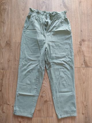 Pantalón verde