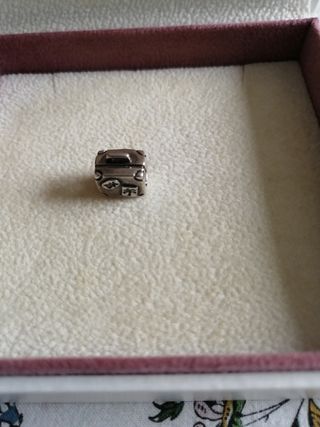 Charm Pandora original plata modelo maleta