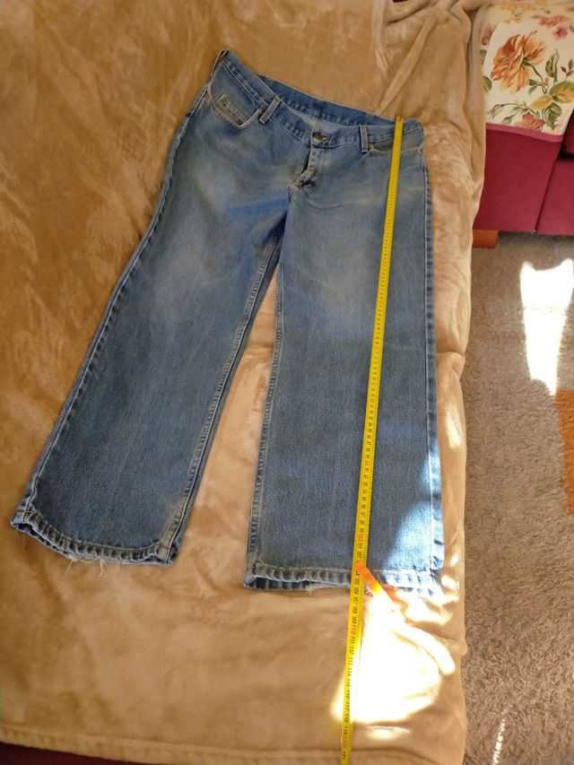 Vaqueros Lee. Est 1889. el precio un regalo