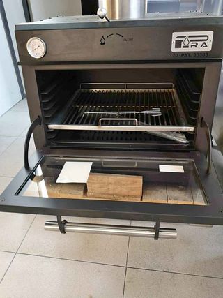 Horno Pira 70 con chimenea