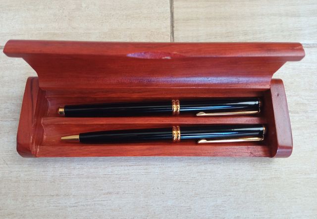 Pluma + boli azul Sheaffer . Nuevo