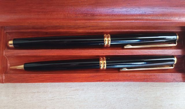 Pluma + boli azul Sheaffer . Nuevo