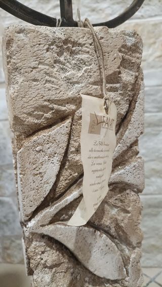 Porta candele in pietra e ferro battuto