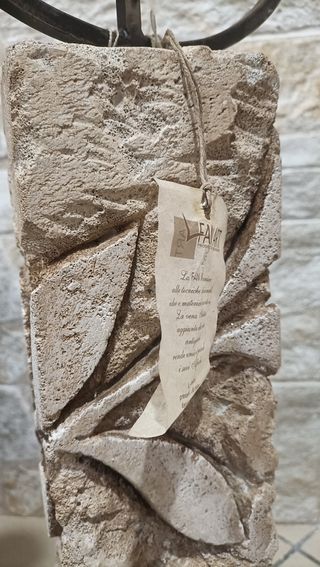 Porta candele in pietra e ferro battuto