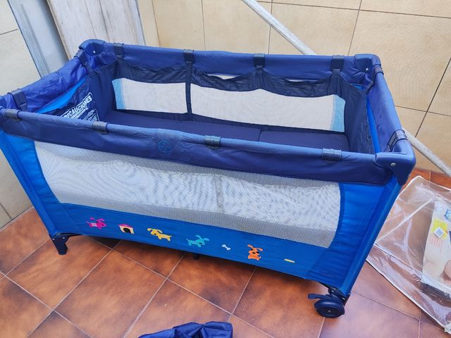 Cuna parque (+ colchón y elevador)