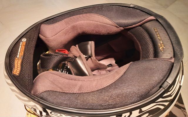 Vendo Casco Scopion Exo.