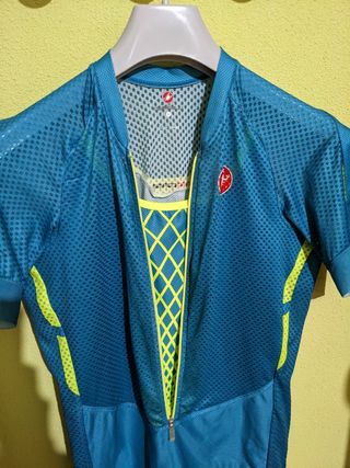 Maillot ciclismo Castelli (corte mujer)