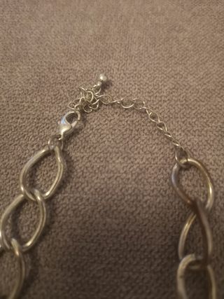 Collar plateado 