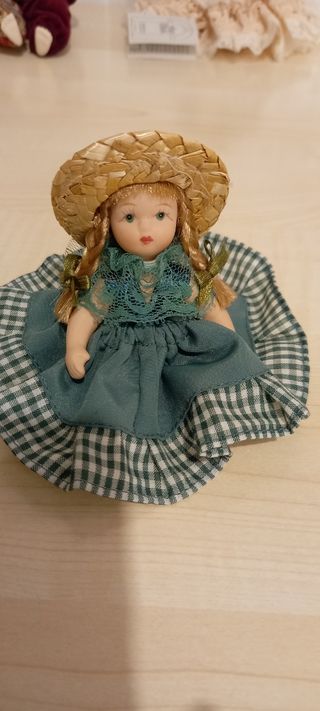 Vendo bambole ceramica bloccco a€70 o singole