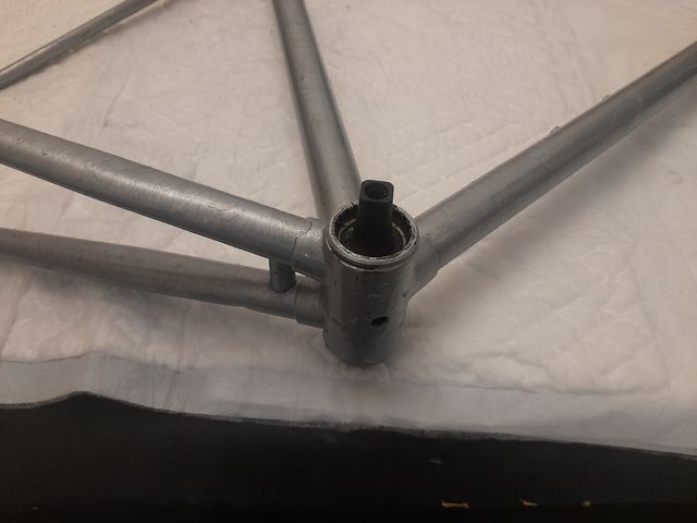 Telaio vintage in acciaio per bici taglia 56.