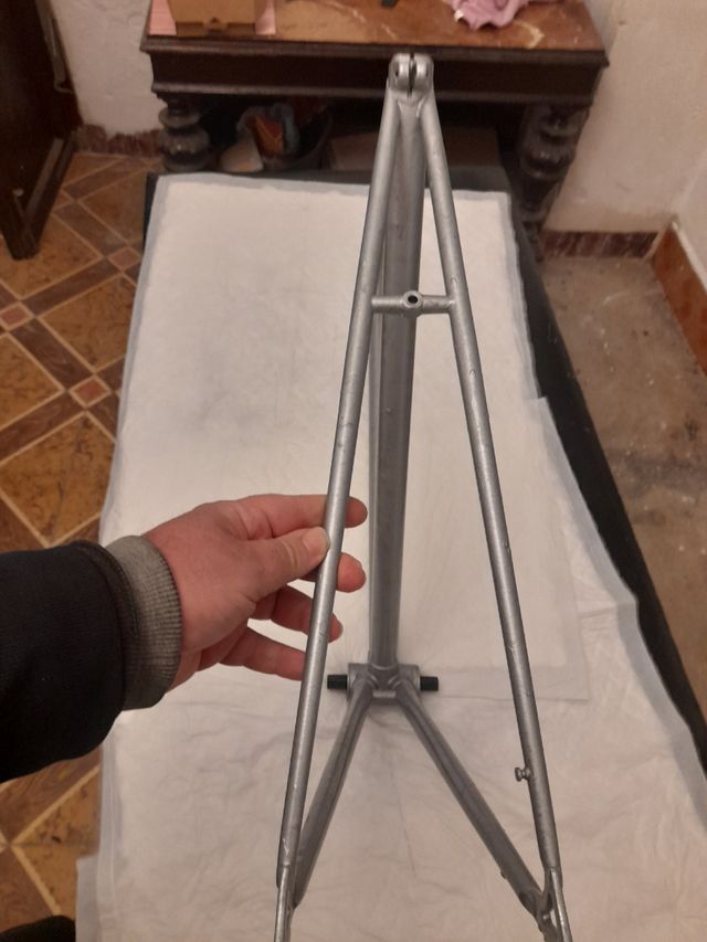 Telaio vintage in acciaio per bici taglia 56.