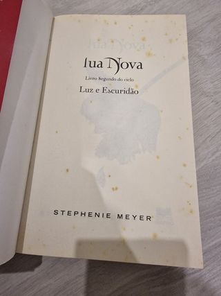 Livro "Lua Nova" Stephenie Meyer