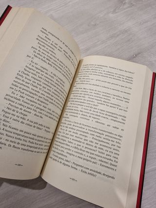 Livro "Lua Nova" Stephenie Meyer