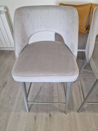 Conjunto 2 bancos de bar