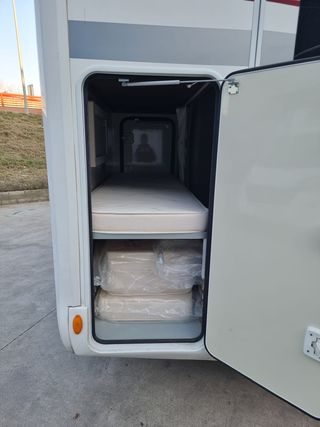 AUTOCARAVANA Mclouis Nevis 22 año 2017