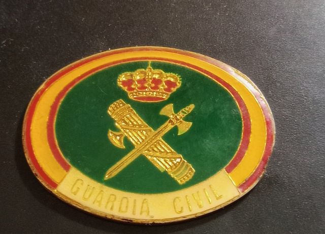 PLACA DE POLICIA ANTIGUA