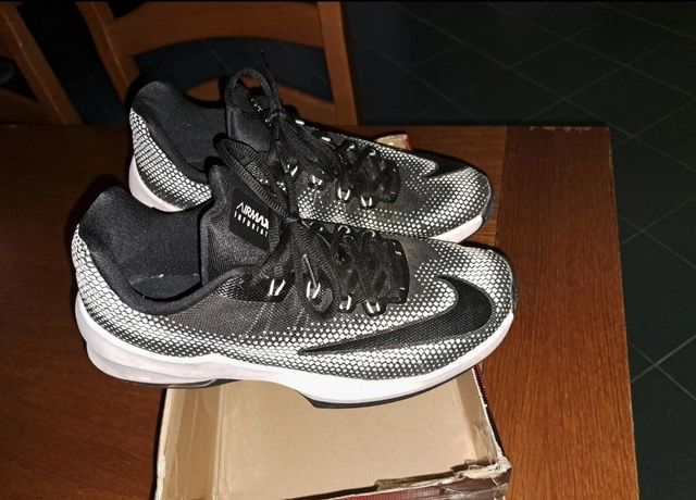 Nike Air Max Infuriate