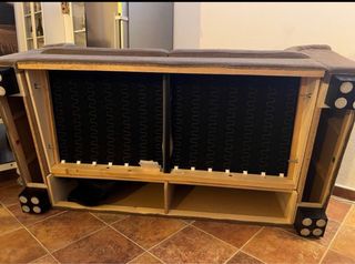 1 Sofa Tidafors casi nuevo