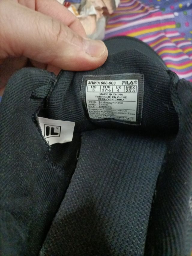 Zapatillas FILA negras