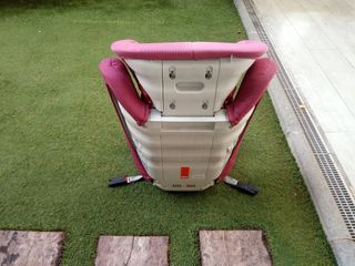 Sillas coche bebé ROMER BRITAX. Cada una por 49€.