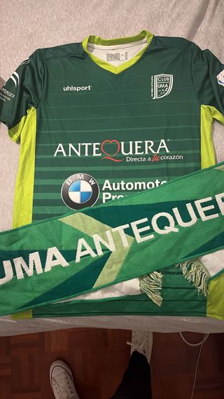 camiseta y bufanda uma antequera oficial