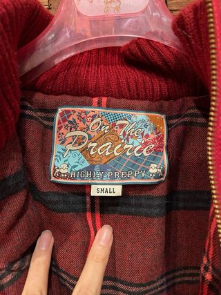 Abrigo rosa terciopelo Highly Preppy