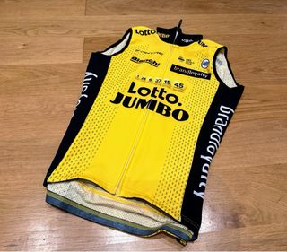 TALLA S, CHALECO TÉRMICO LOTTO JUMBO