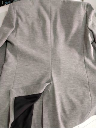 Americana Zara Man... para chico color gris...