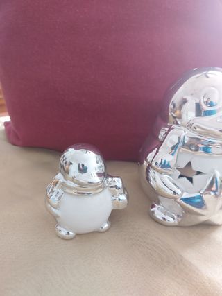 2 pingüinos navideños. Adornos Navidad