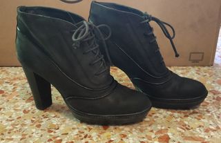 Scarpe alte HOGAN e TOD's