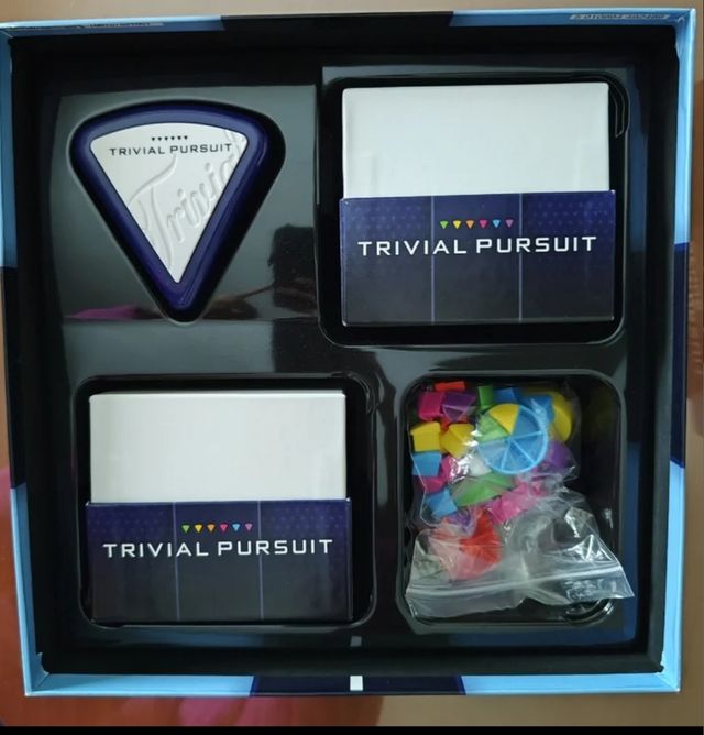 Trivial pursuit Genius