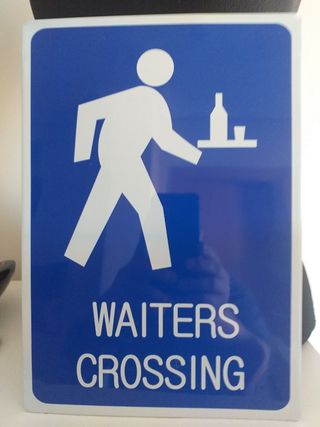 Cartel paso camareros