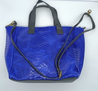 BOLSO DE PIEL MANO O BANDOLERA