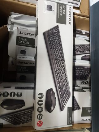 Teclado inalambrico con ratón 