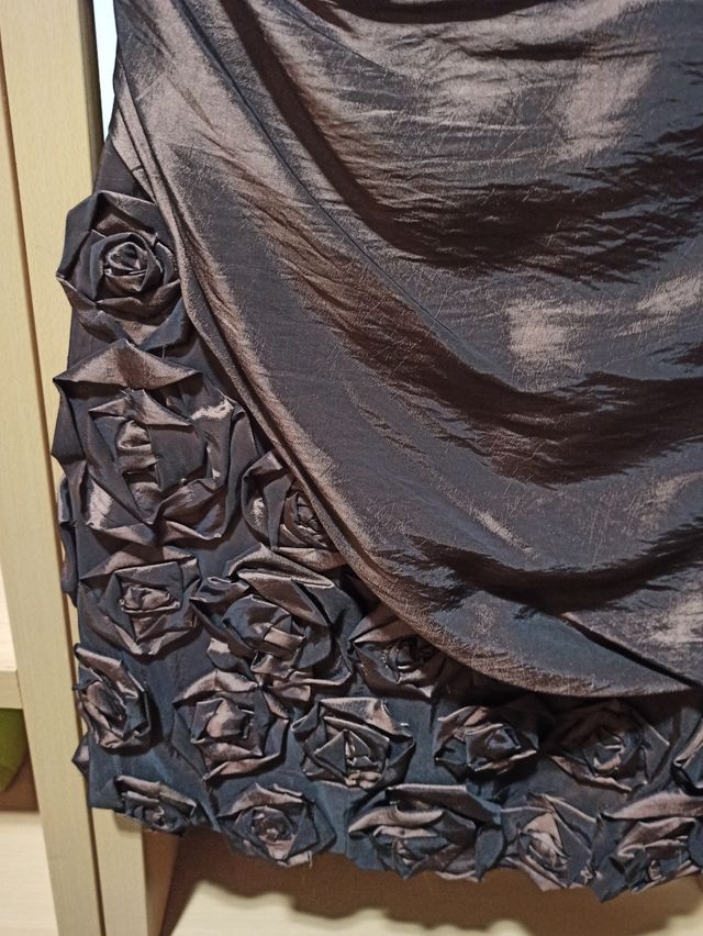 Vestido con chaqueta marrón