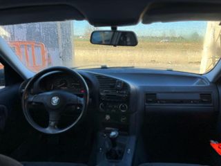 23063 DESPIECE BMW SERIE 3 BERLINA (E36) 1.8 CAT  