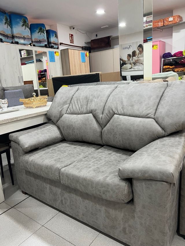 SOFA DOS PLAZAS NUEVO
