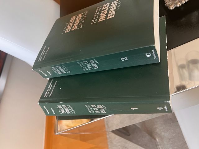 Diccionario juridico Ingles español Lexis