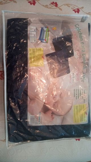 Cuna de viaje y colchon